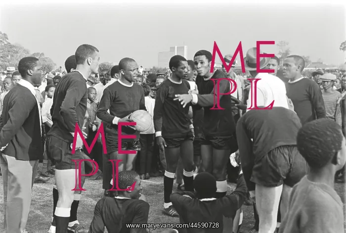 : Kaizer Motaung is the backbone of his Pick XI : Kaizer Motaung is the backbone of his Pick XI