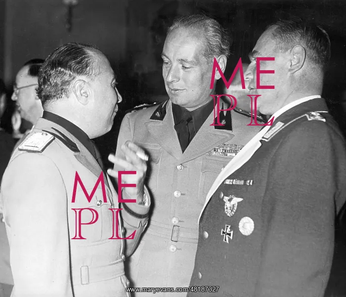: Karl Bodenschatz, Renzetti and Farinacci at a reception, 194 : Karl Bodenschatz, Renzetti and Farinacci at a reception, 194