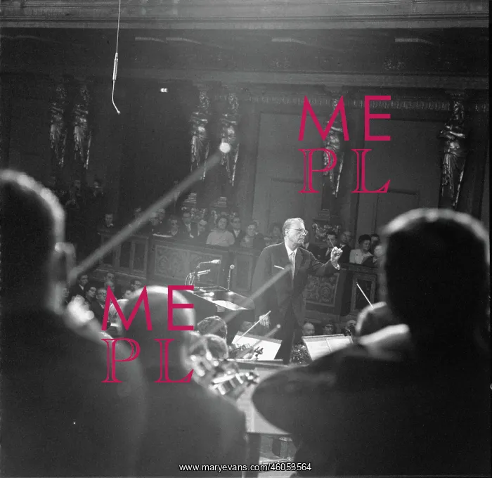 : Karl Bohm conducting the Viennese Philharmonic Orchestra in the Musikverein : Karl Bohm conducting the Viennese Philharmonic Orchestra in the Musikverein