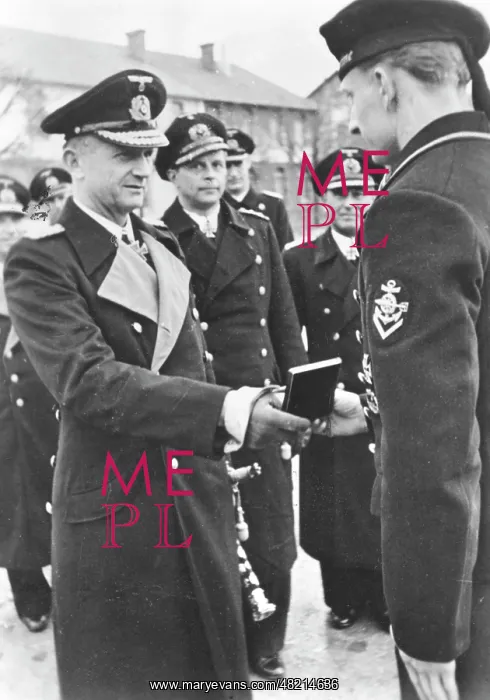 : Karl Doenitz : Karl Doenitz