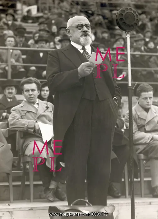 : Karl Renner : Karl Renner