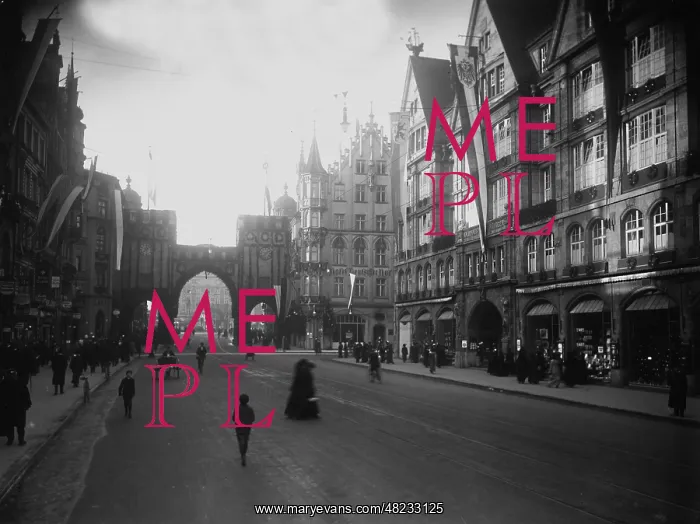 : Karlstor in Munich, about 1900 : Karlstor in Munich, about 1900