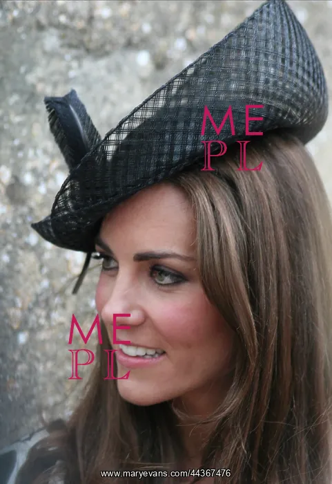 : Kate Middleton at a wedding : Kate Middleton at a wedding