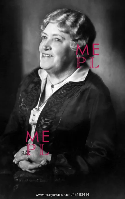 : Kathi Kobus : Kathi Kobus