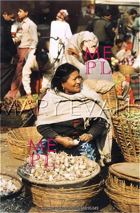  : KATHMANDU / FRUIT & VEG