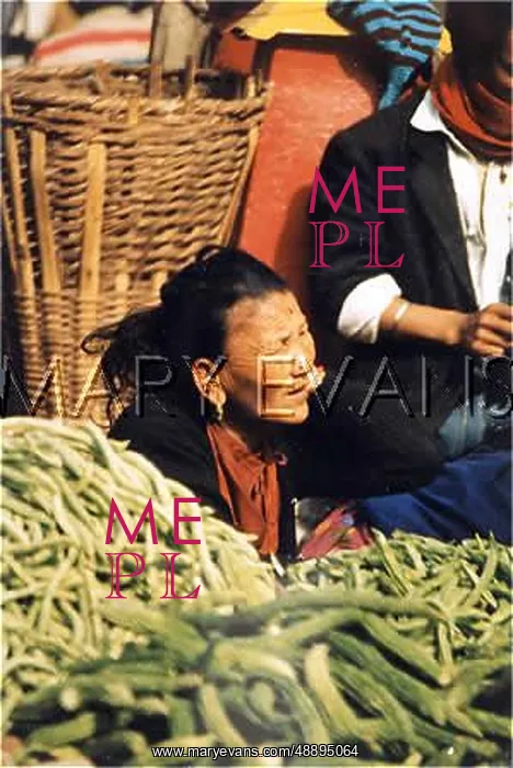  : KATHMANDU / FRUIT & VEG