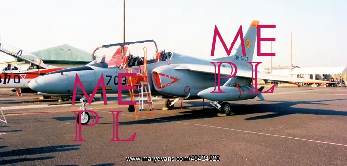 : Kawasaki T-4 36-5703 : Kawasaki T-4 36-5703