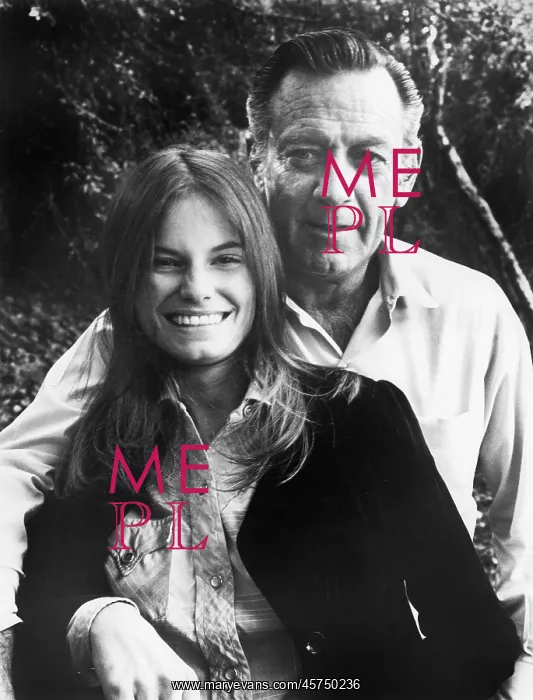 : Kay Lenz - William Holden - Celebrity : Kay Lenz - William Holden - Celebrity