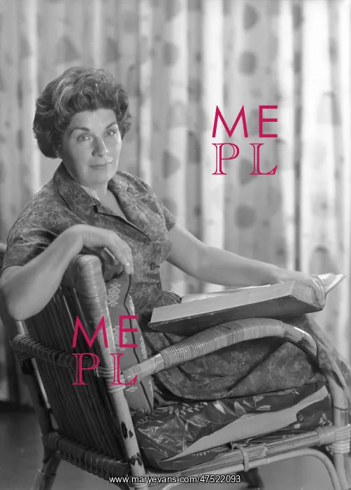 : Kaye Webb (1914 - 1996) - British Journalist and publisher : Kaye Webb (1914 - 1996) - British Journalist and publisher