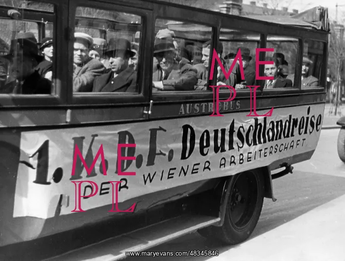 : KdF Germany Tour for Viennese Workers, 1938 : KdF Germany Tour for Viennese Workers, 1938