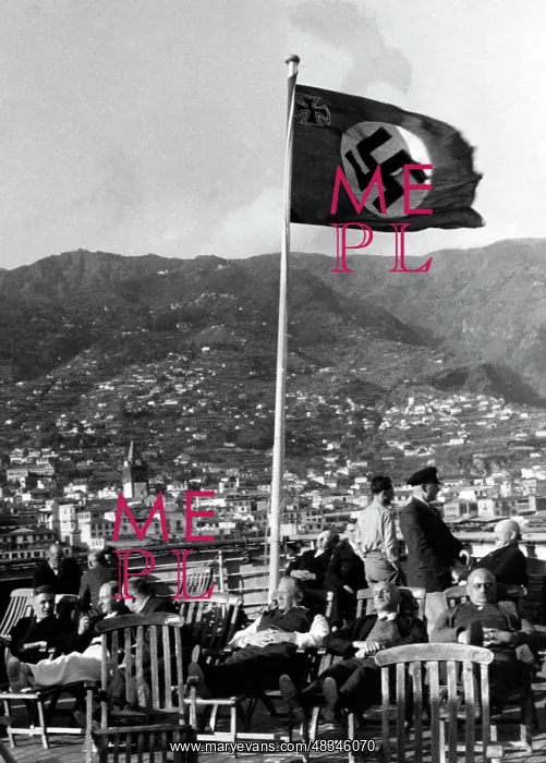 : KdF vacationers in Madeira : KdF vacationers in Madeira