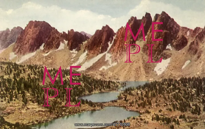  : Kearsarge Pinnacles