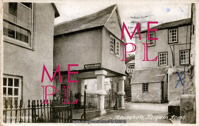 : The Keigwin Arms, Mousehole, Cornwall : The Keigwin Arms, Mousehole, Cornwall