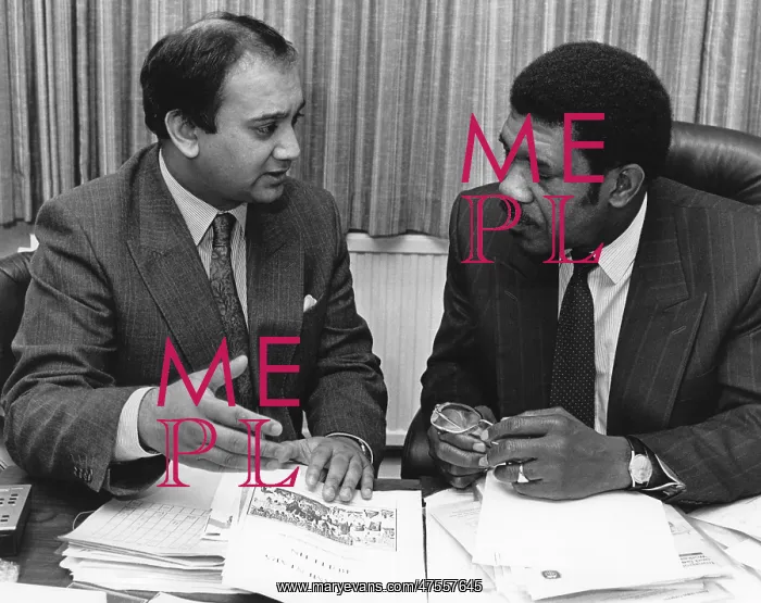 : Keith Vaz and Bill Morris at a meeting : Keith Vaz and Bill Morris at a meeting