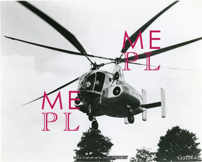 : Kellett XR-10, 45-22793, during flight : Kellett XR-10, 45-22793, during flight