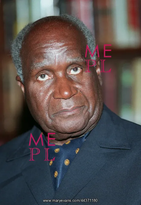  : Kenneth Kaunda