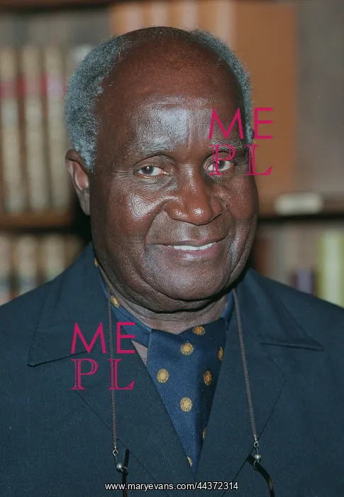  : Kenneth Kaunda