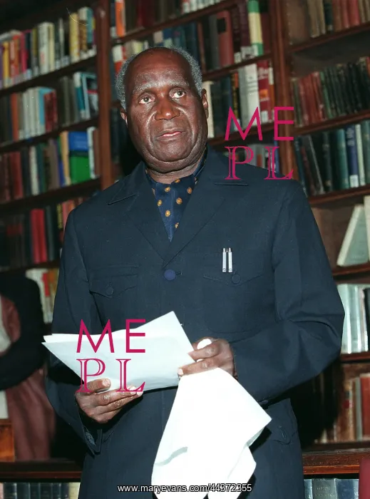  : Kenneth Kaunda
