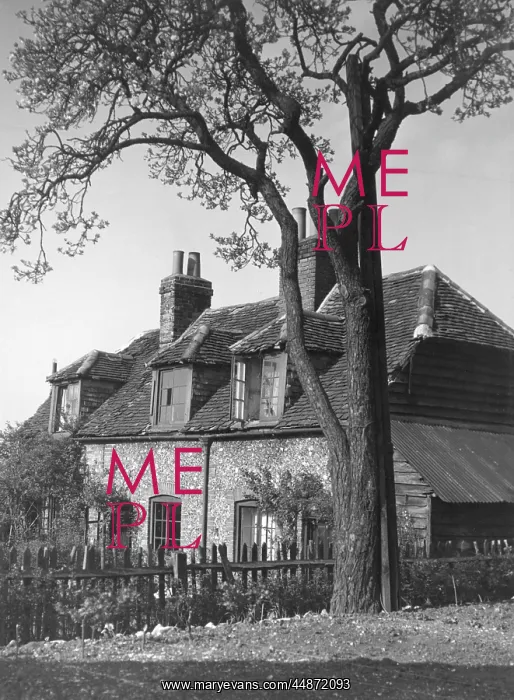 : KENTISH COTTAGES : KENTISH COTTAGES