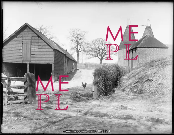 : KENTISH FARMYARD : KENTISH FARMYARD
