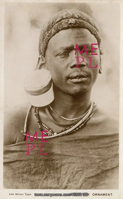 : Kenya - Masai man with extended earlobe : Kenya - Masai man with extended earlobe