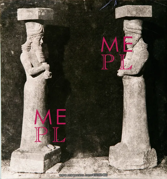 : Khorsabad. EXCLUSIVE (b / w photo) Two statues of kings or high officials : Khorsabad. EXCLUSIVE (b / w photo) Two statues of kings or high officials