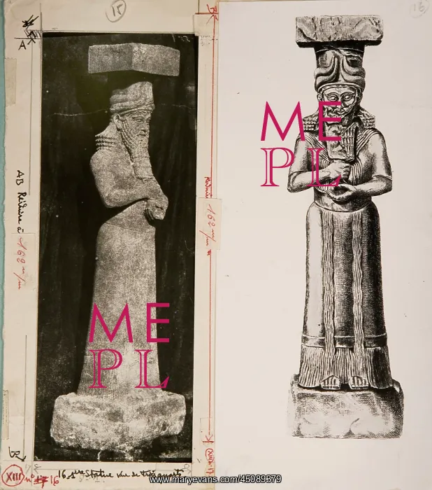 : Khorsabad. EXCLUSIVE (b / w photo) Photograph and drawing of a statue of : Khorsabad. EXCLUSIVE (b / w photo) Photograph and drawing of a statue of
