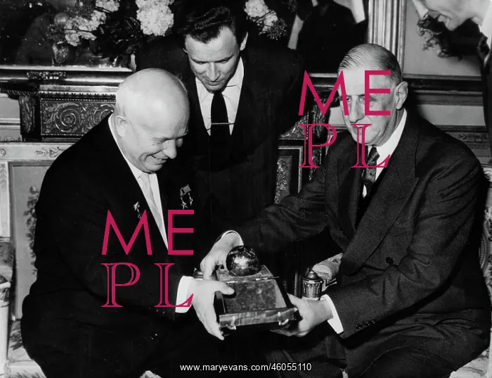 : Khrushchev and de Gaulle : Khrushchev and de Gaulle