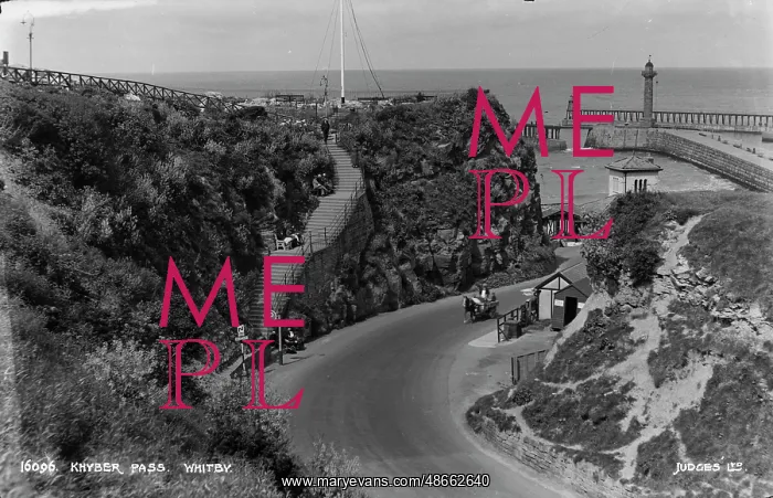 : Khyber Pass, Whitby : Khyber Pass, Whitby