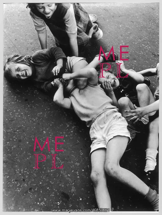 : KIDS LARKING ABOUT : KIDS LARKING ABOUT