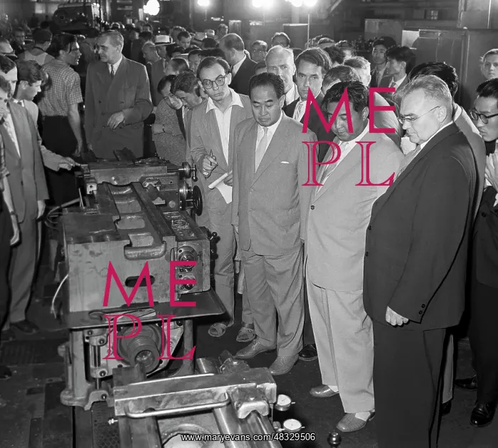 : Kim Il-sung visits USSR : Kim Il-sung visits USSR