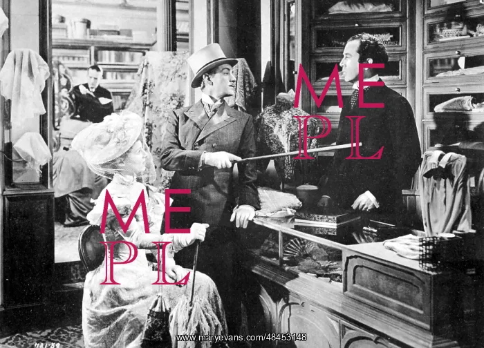: KIND HEARTS AND CORONETS : KIND HEARTS AND CORONETS