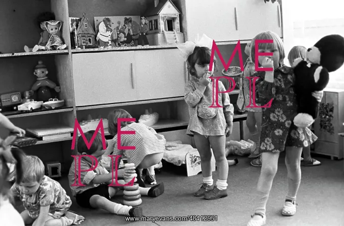 : Kindergarten in town of Tynda, 1980 : Kindergarten in town of Tynda, 1980