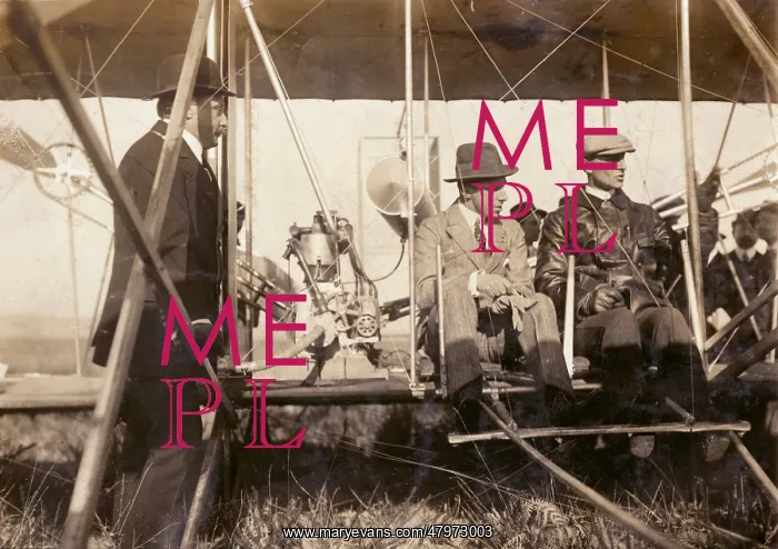 : King Alfonso XIII and Wilbur Wright at Pau : King Alfonso XIII and Wilbur Wright at Pau
