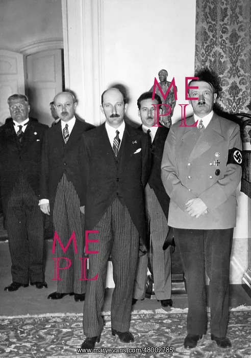 : King Boris of Bulgaria with Adolf Hitler : King Boris of Bulgaria with Adolf Hitler