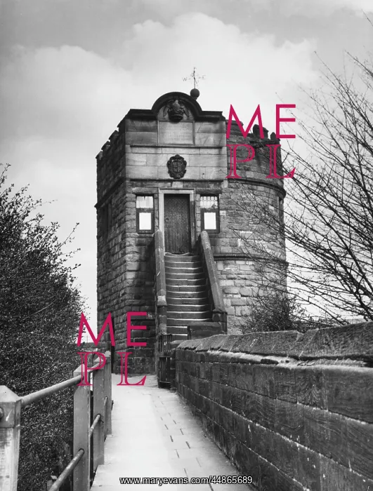 : KING CHARLES TOWER : KING CHARLES TOWER