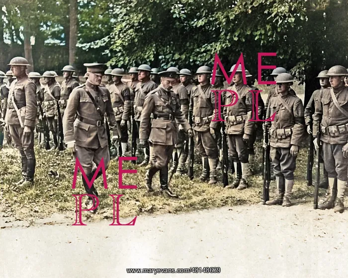 : King George V with troops, Western Front, WW1 : King George V with troops, Western Front, WW1