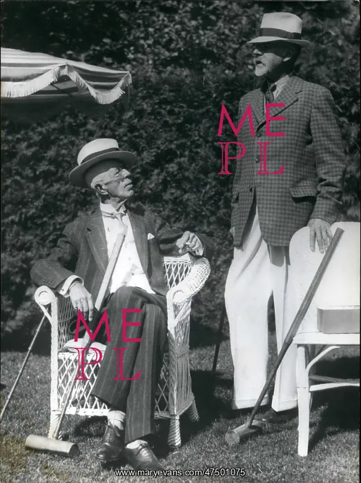 : King Gustaf V of Sweden with Axel Munthe : King Gustaf V of Sweden with Axel Munthe