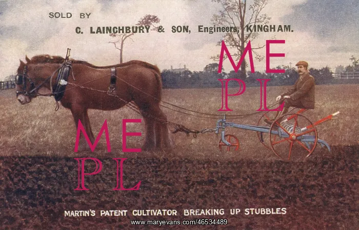 : Kingham, Oxfordshire - Breaking up Stubble : Kingham, Oxfordshire - Breaking up Stubble