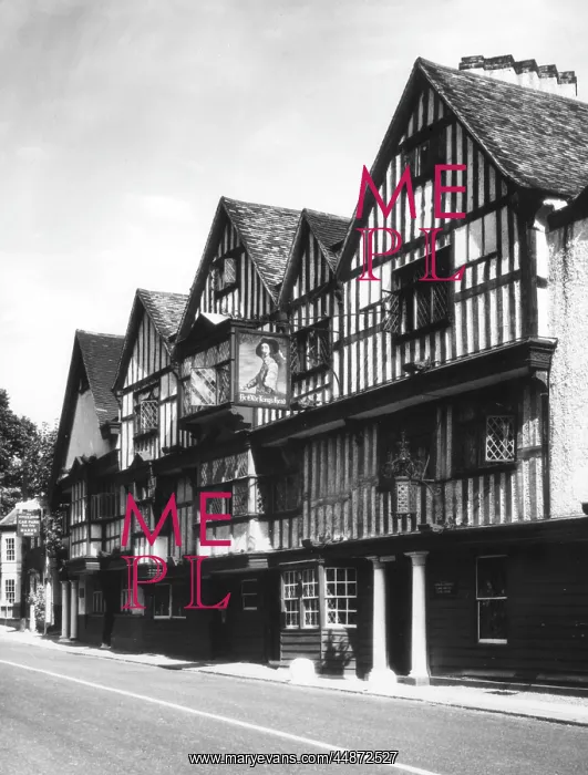 : KING'S HEAD, CHIGWELL : KING'S HEAD, CHIGWELL