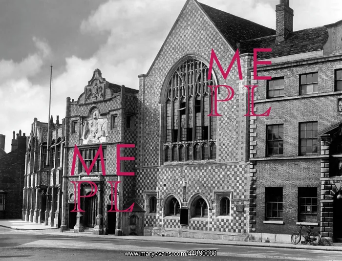 : KING'S LYNN GUILDHALL : KING'S LYNN GUILDHALL
