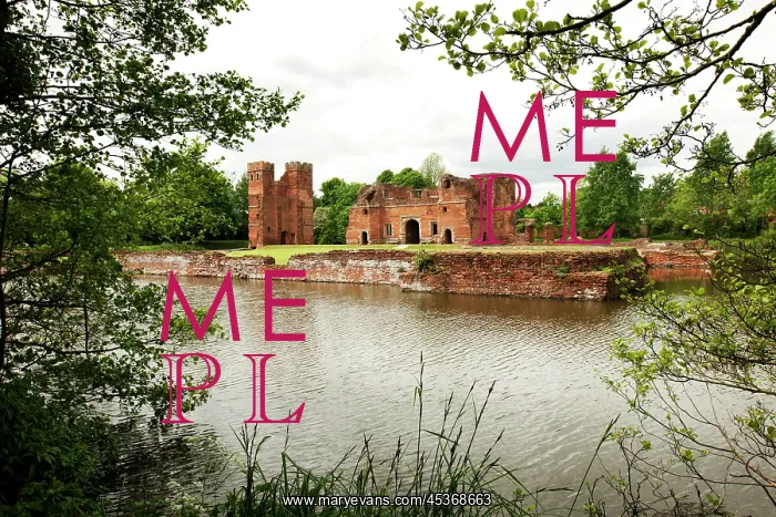 : Kirby Muxloe Castle : Kirby Muxloe Castle