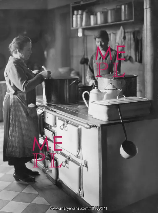 : Kitchen in the Astor Trust, 1935 : Kitchen in the Astor Trust, 1935