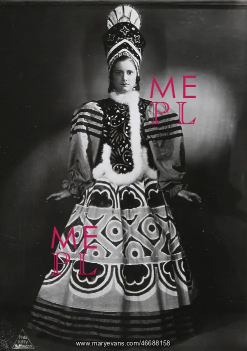 : Kitty Hoffmann. Russian peasant bride : Kitty Hoffmann. Russian peasant bride