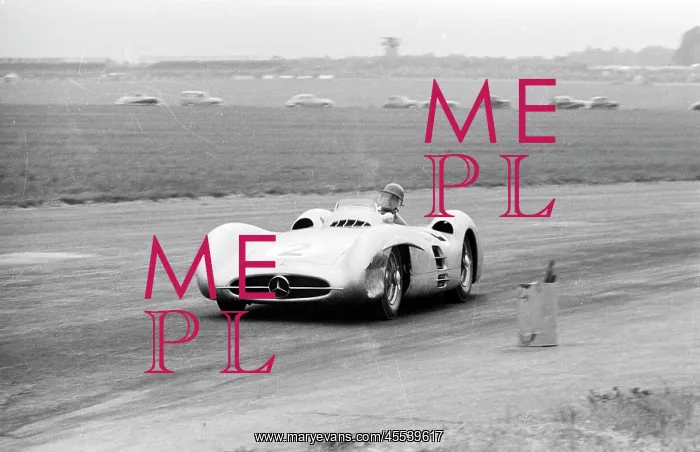 : Kling in Mercedes, Silverstone, England : Kling in Mercedes, Silverstone, England