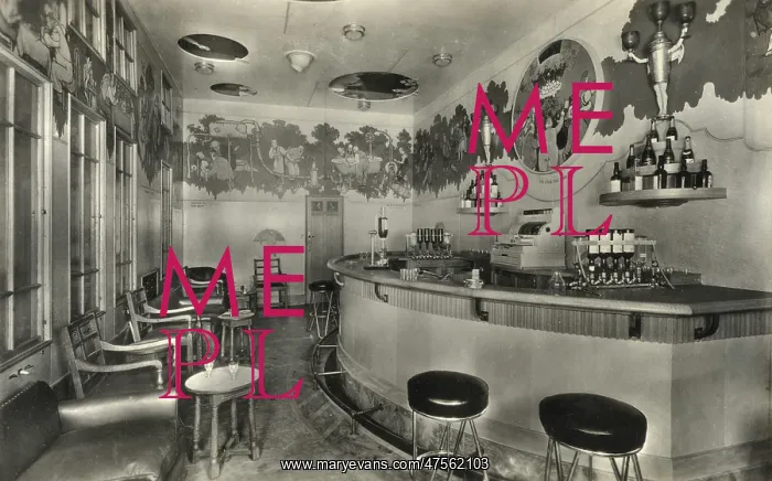 : The Knickerbocker Bar on the S.S. Empress of Britain : The Knickerbocker Bar on the S.S. Empress of Britain