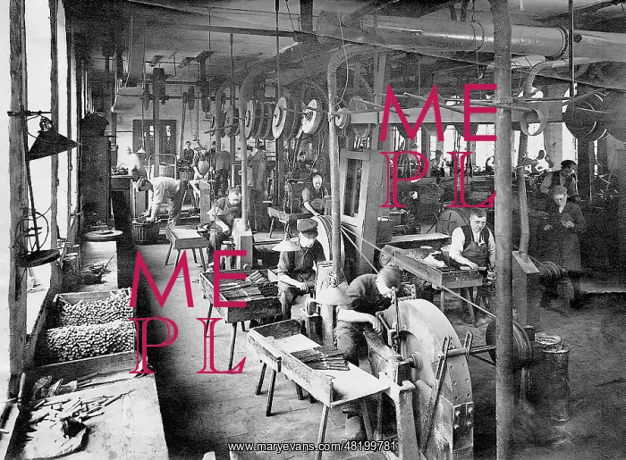: Knife factory in Germany, 1930 : Knife factory in Germany, 1930
