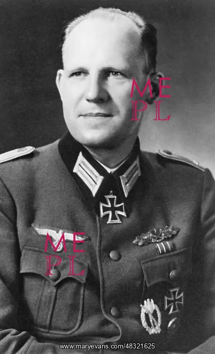 : Knight's Cross bearer Georg Einhoff, 1943 : Knight's Cross bearer Georg Einhoff, 1943