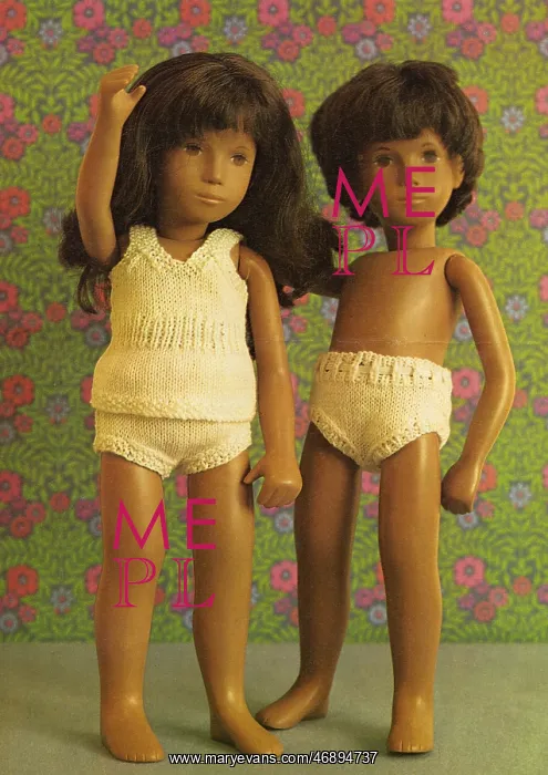 : Knitted underwear for dolls : Knitted underwear for dolls