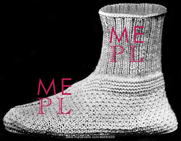 : Knitting shoe for a wounded soldier : Knitting shoe for a wounded soldier